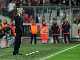 Wenger eyeing up return to man...